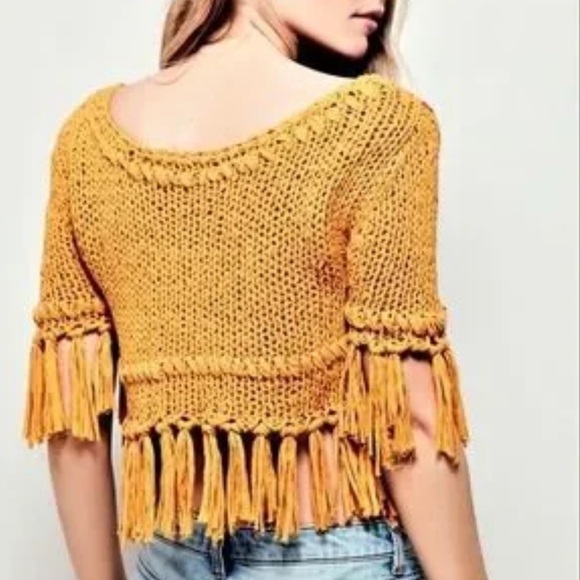 Free People On the Fringe Pullover YELLOW sweater knit cropped top crochet XS - Picture 3 of 12